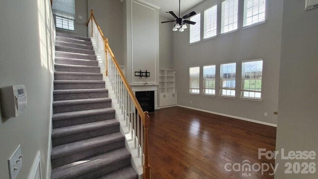 Building Photo - 6508 Manitoba Ln