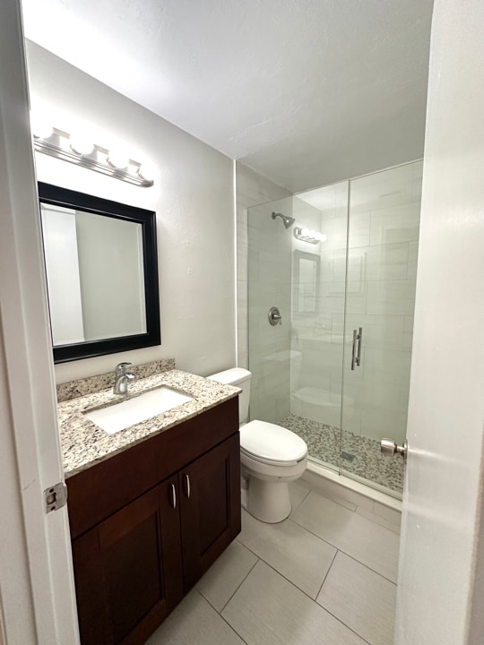 Building Photo - 8161 Winged Foot Dr