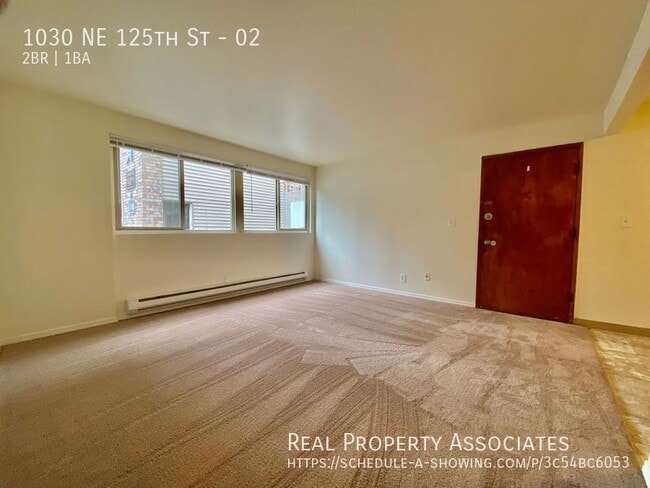 Building Photo - 1030 NE 125th St