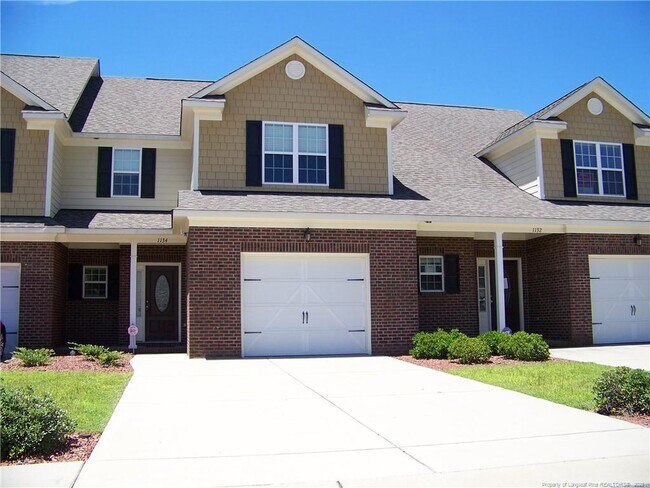 Primary Photo - 1134 Braybrooke Pl