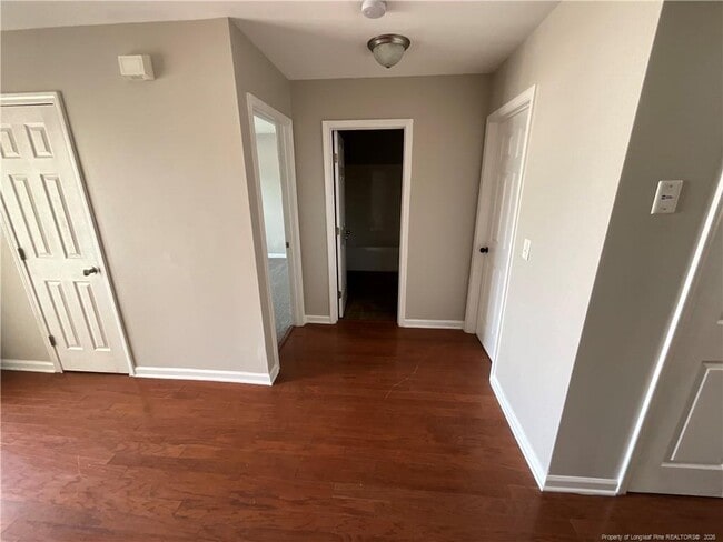 Building Photo - 52 Noble Ct