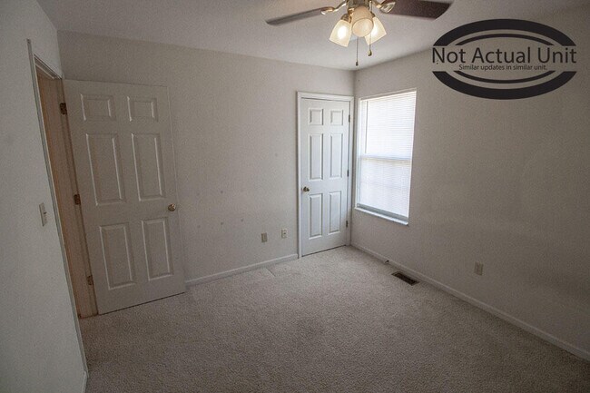 Building Photo - 1413 N Frideriki Dr