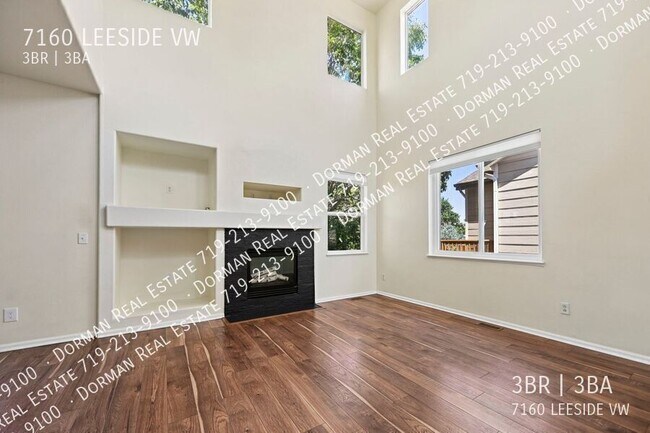 Building Photo - 7160 Leeside View
