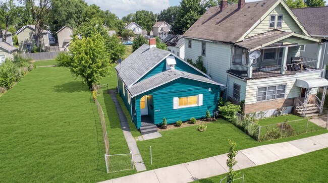 Building Photo - 7612 Colgate Ave