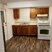 Building Photo - 130 Grandview Ave