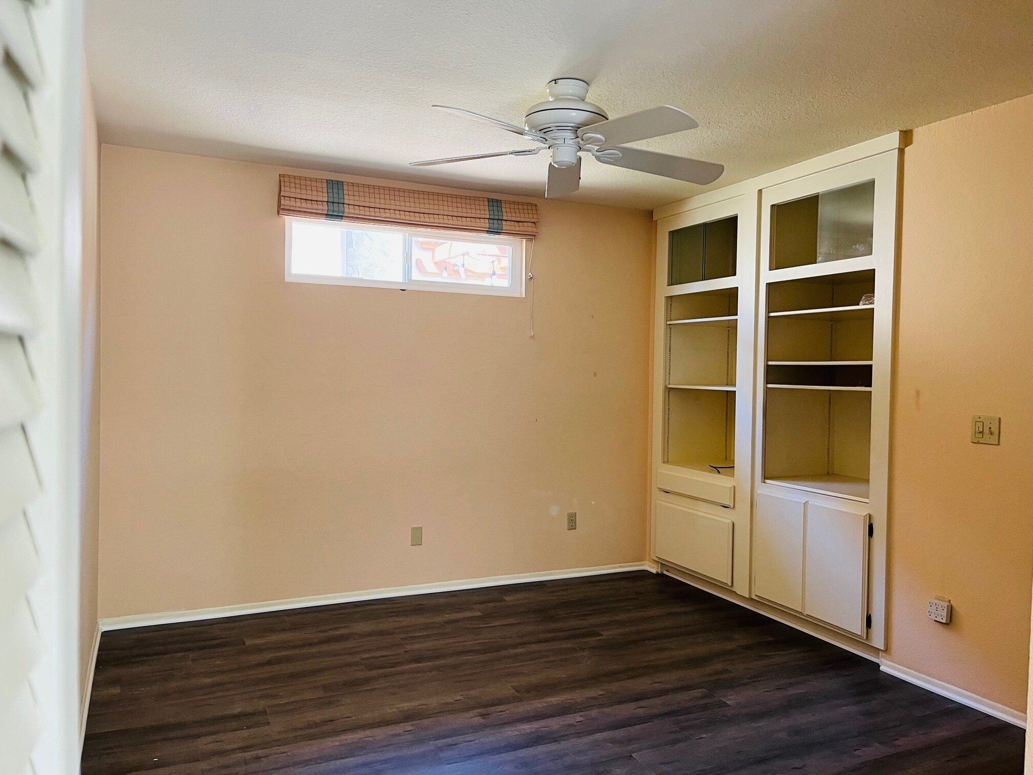 Building Photo - 15853 Windrose Way