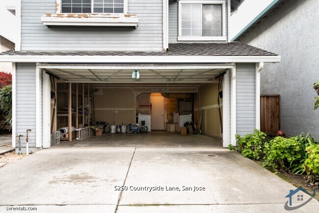 Building Photo - 5250 Countryside Ln