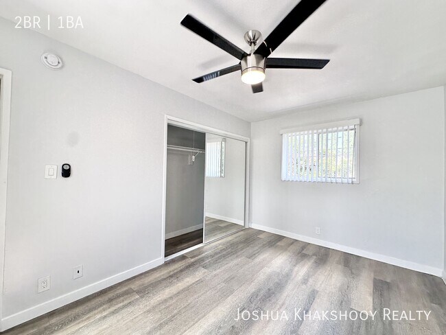 Building Photo - 752 Hayworth Ave