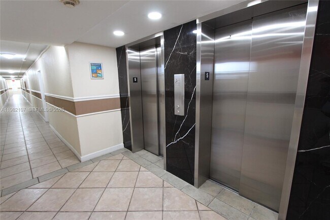 Building Photo - 4550 NW 9th St