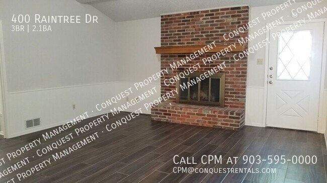 Building Photo - 400 Raintree Dr