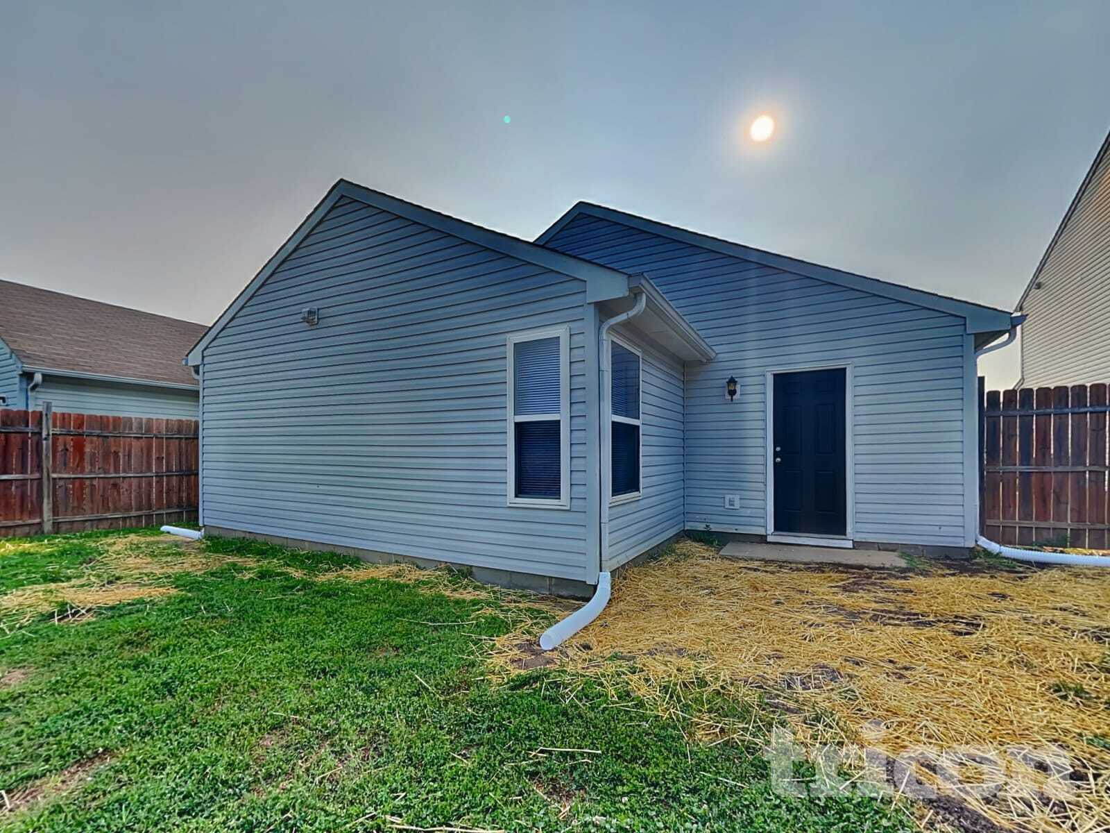 Building Photo - 5314 Cliff Ridge Dr