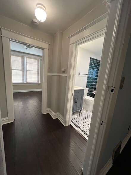 Hallway / Bath Entry - 4361 Raleigh St