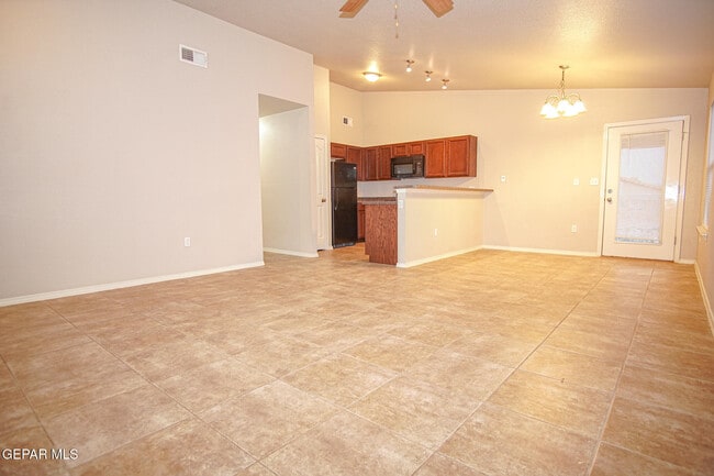 Building Photo - 10692 Canyon Sage Dr