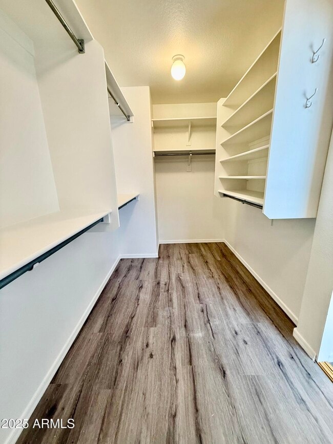 Building Photo - 1782 E Oakland St