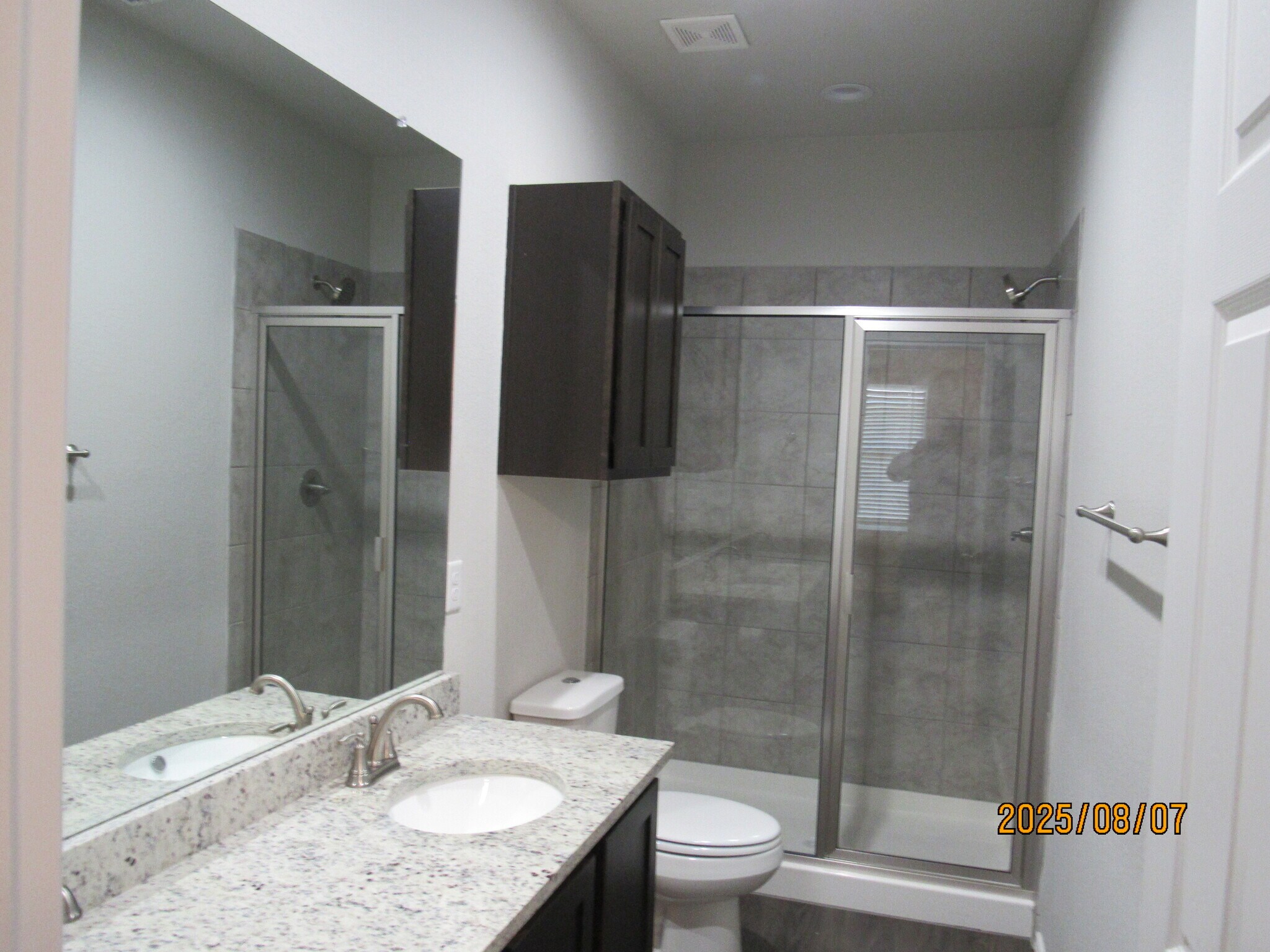 Building Photo - 619 Heathers Way