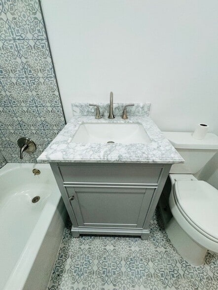 Building Photo - 1135 Euclid Ave