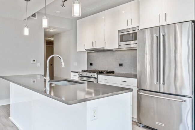 Building Photo - 88 V St SW