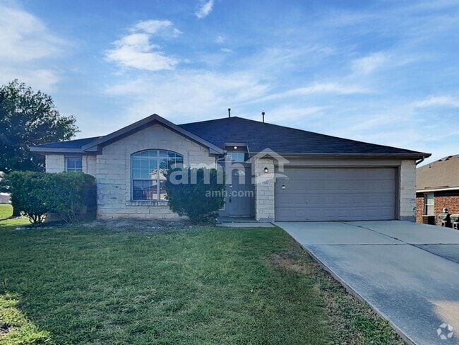 Building Photo - 1701 Amberwood Loop