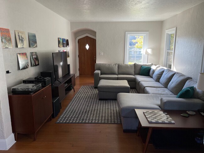 Living room. - 826 Hall St