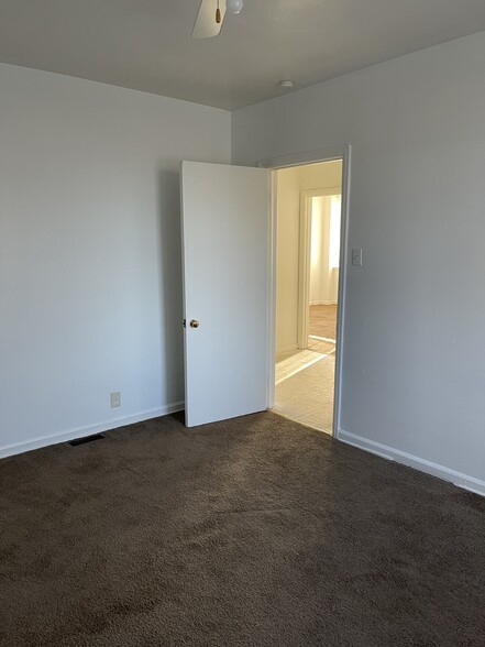 Bedroom 1 - 5300 Mitchell St