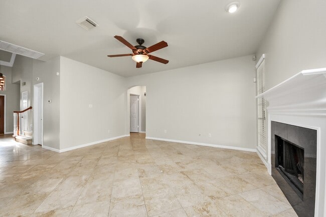 Building Photo - 4418 Ringrose Dr