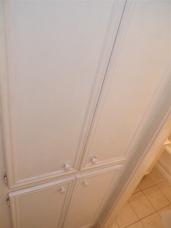 Building Photo - 3416 Morrison St