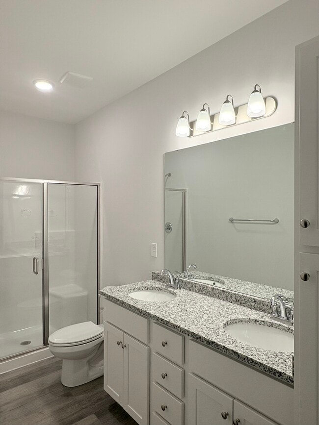 Building Photo - 869 Rodeo Ln