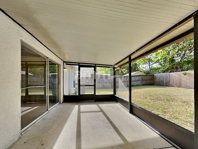 Building Photo - 518 Napa Valley Cir