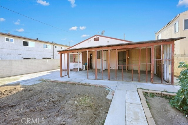 Building Photo - 508 N Chandler Ave
