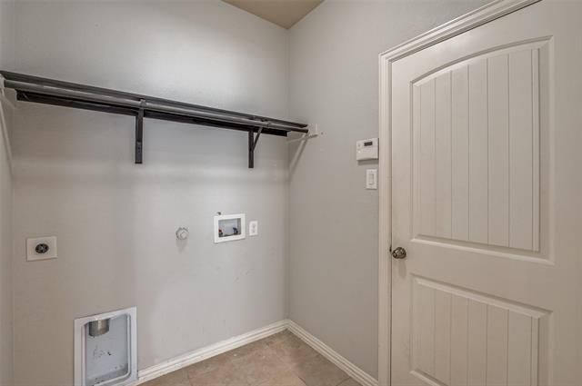 Building Photo - 5120 Seashore Ln
