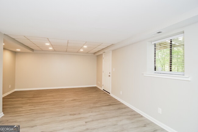 Building Photo - 3980 Rock Mill Pkwy