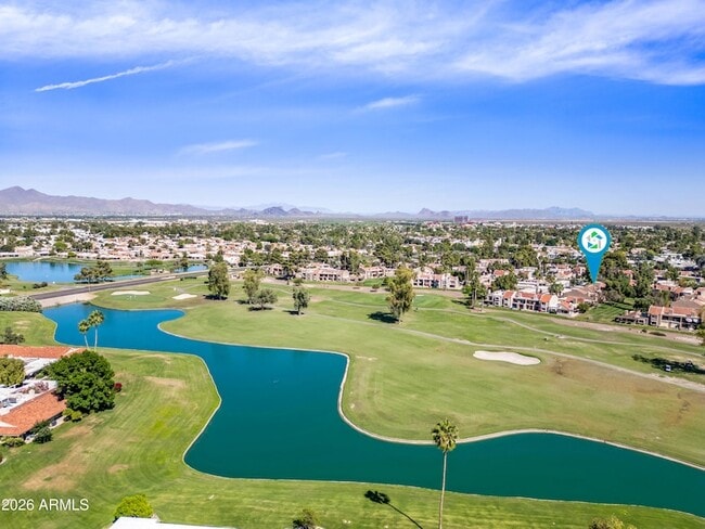 Building Photo - 7340 N Vía Camello Del Norte