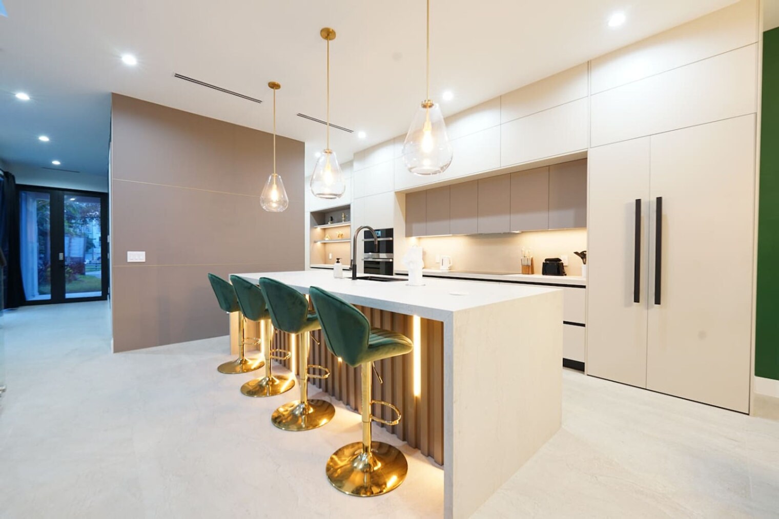 Building Photo - 1812 Miami Rd