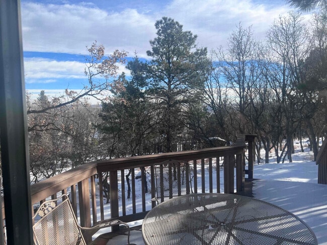 Building Photo - 235 Ravenglass Way