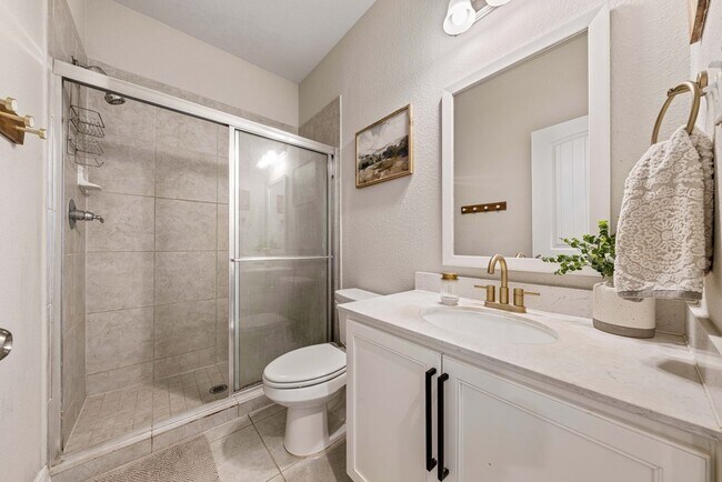 Building Photo - Spacious 4-Bed Oasis with Pool Access & Modern Upgrades in New Braunfels
