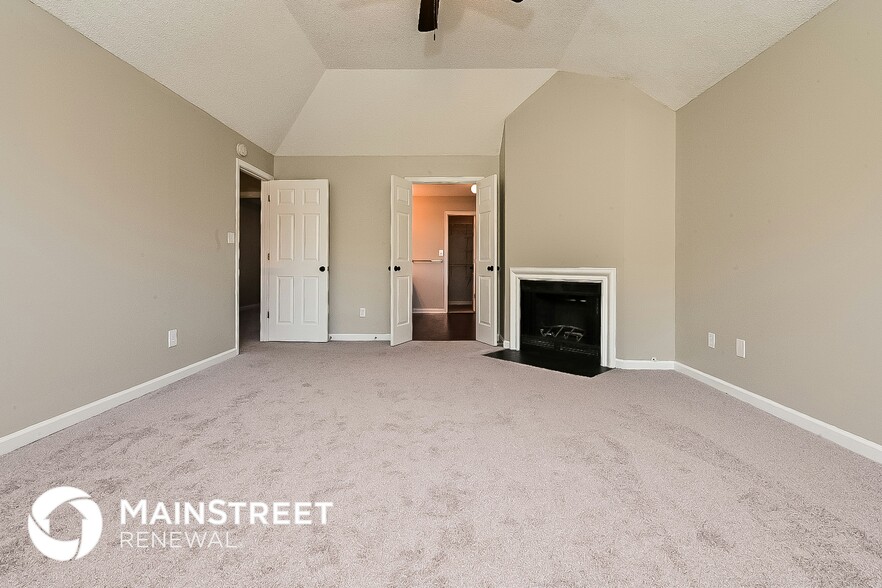 Building Photo - 220 Eagle Way