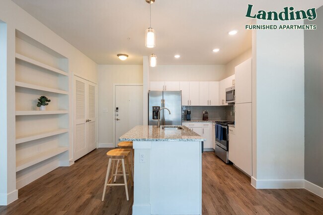 Building Photo - 4711 E Riverside Dr