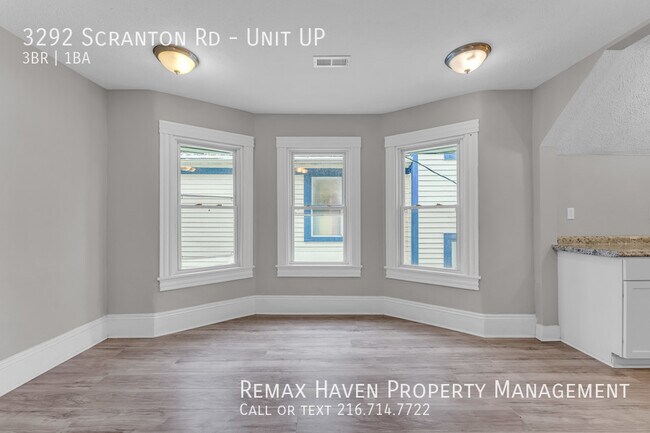 Building Photo - 3292 Scranton Rd UP, Cleveland - Spacious ...