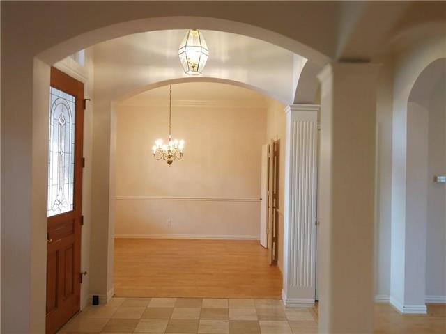 Building Photo - 609 Sunningdale