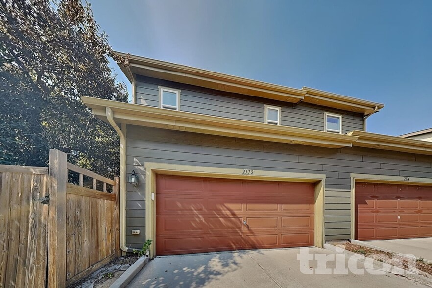Building Photo - 2172 Willow Ct