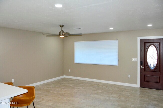 Building Photo - 14801 N Agua Fria Dr