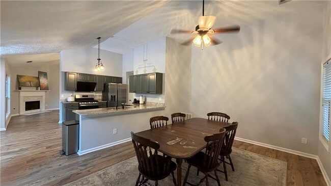 Building Photo - 2945 Dogwood Creek Pkwy NW