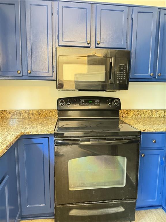 Building Photo - 153 Holcomb Ferry Rd