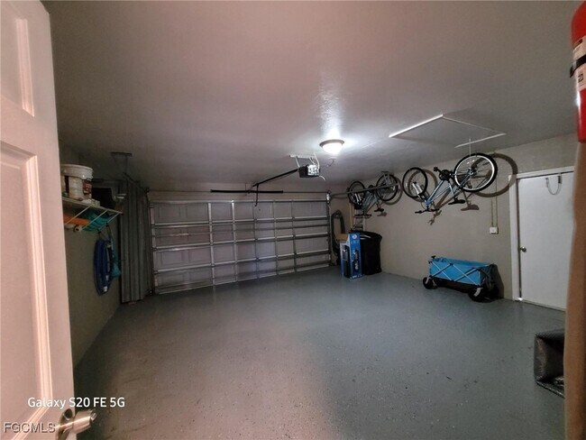 Building Photo - 1128 SW 45th Terrace