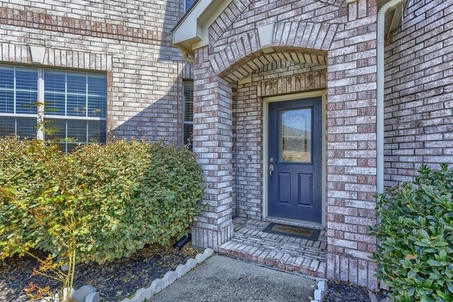 Building Photo - 14504 Eaglemont Dr