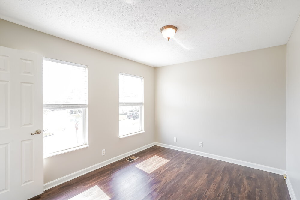 Building Photo - 1701 Stone Hollow Ct