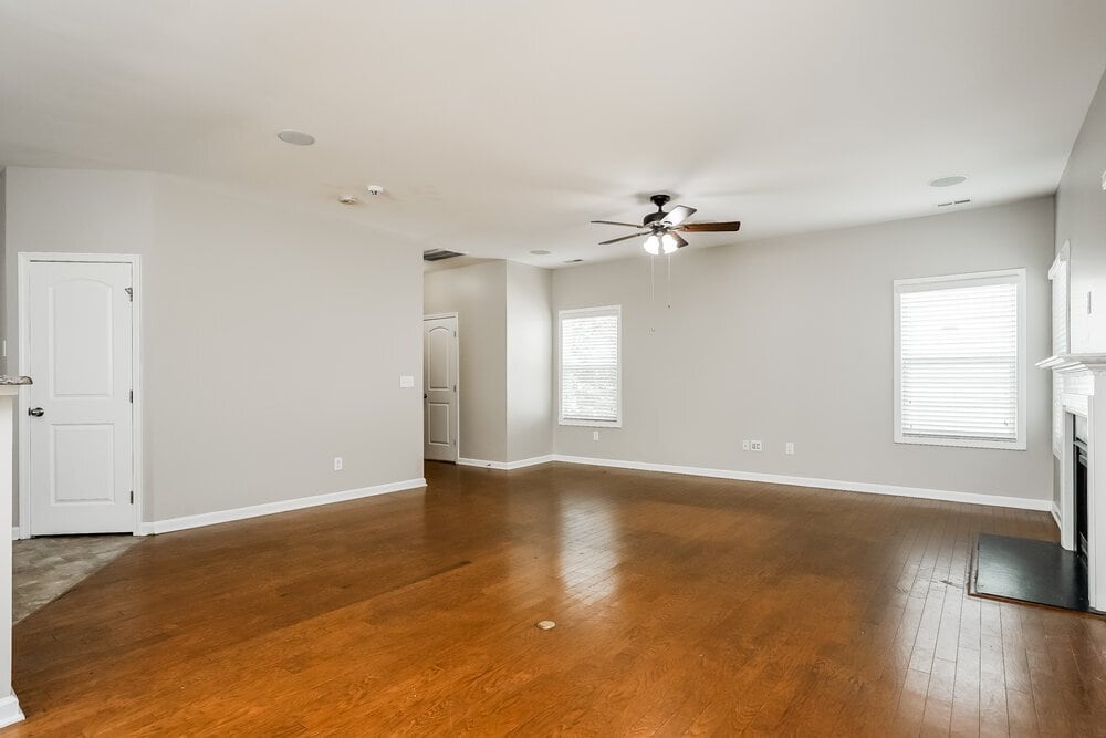 Building Photo - 115 Switchback Street