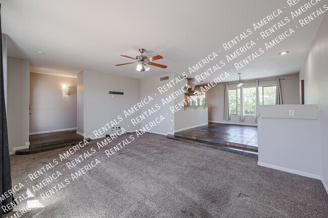 Building Photo - 8556 E Keim Dr