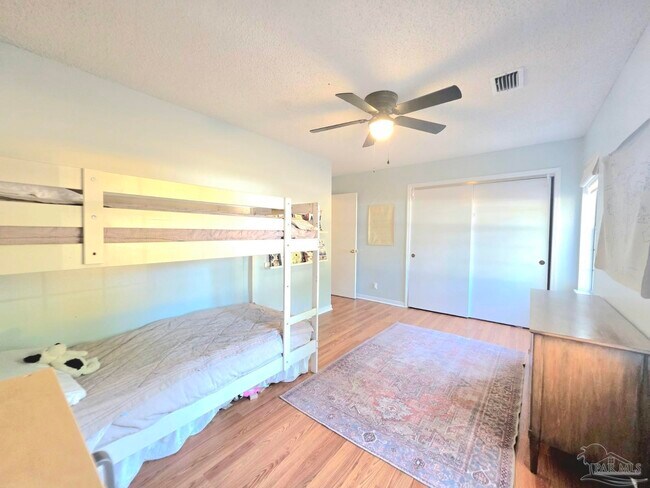 Building Photo - 5949 Rolling Greens Dr