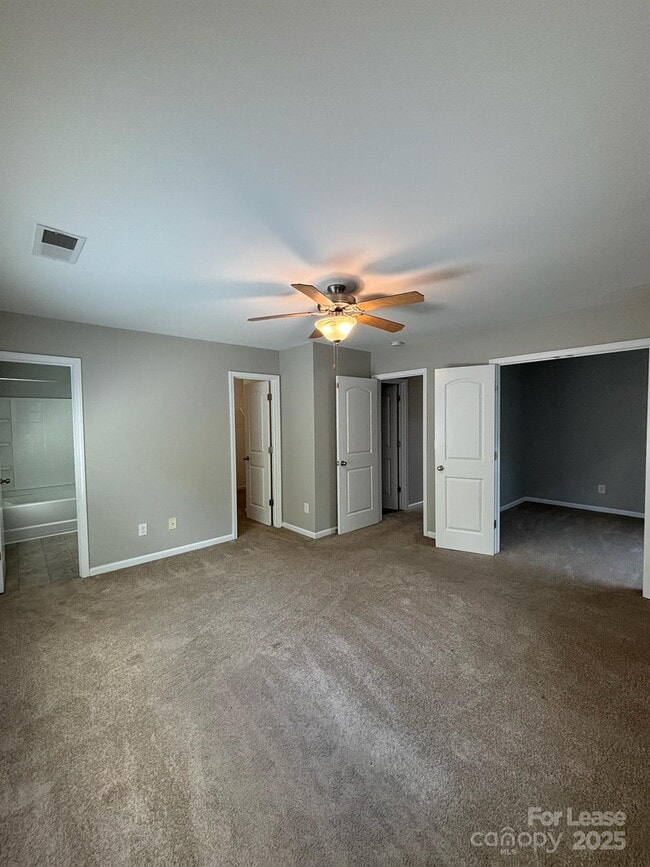 Building Photo - 14011 Singleleaf Lane